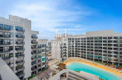 Apartment - Studio - 1 Bathroom for sale in Azizi Mirage 1 - Dubai Studio City - Dubai