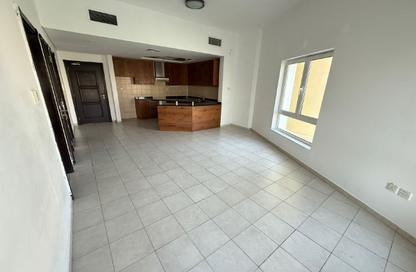 Apartment - 1 Bedroom - 2 Bathrooms for rent in Building 45 - Mediterranean Cluster - Discovery Gardens - Dubai