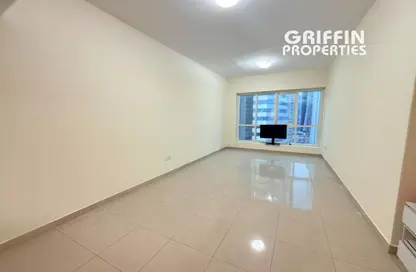 Apartment - 1 Bedroom - 2 Bathrooms for rent in Lake Point Tower - JLT Cluster N - Jumeirah Lake Towers - Dubai