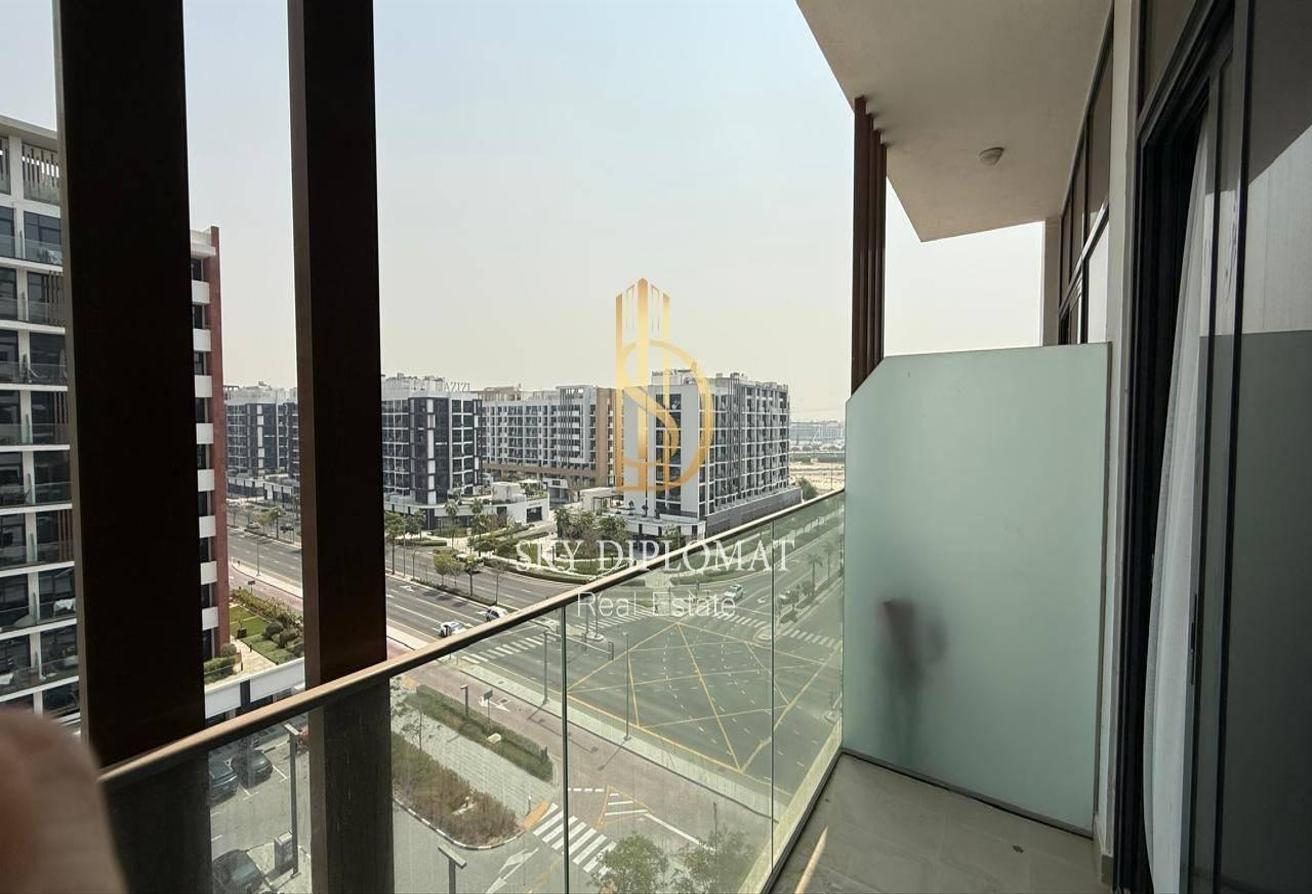 Prime Location l Fully Furnished l Bright Layout photo 26