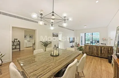 Apartment - 3 Bedrooms - 4 Bathrooms for sale in Saadiyat Beach Residences - Saadiyat Beach - Saadiyat Island - Abu Dhabi