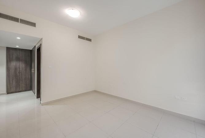 54925809 - صورة العقار 2