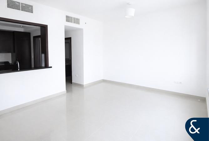 73831285 - Property Image 2