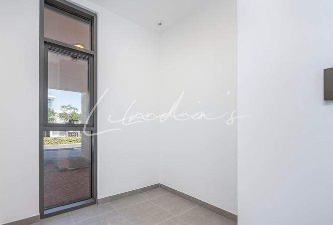 113274610 - Property Image 3