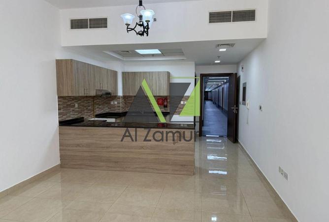 73112497 - Property Image 2