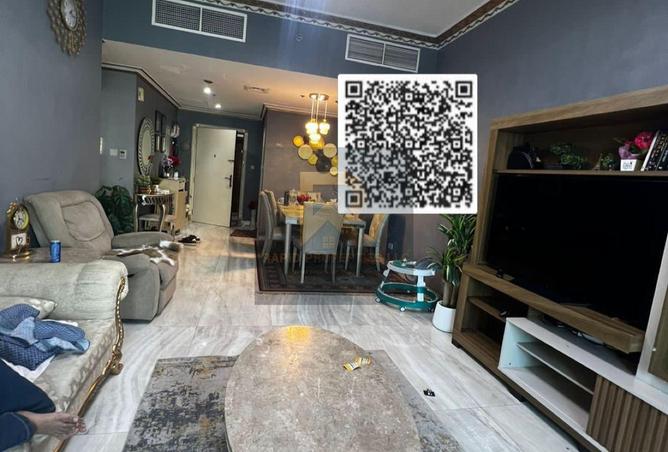 74233148 - Property Main Image