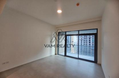 Apartment - 1 - 2 for rent in Parkside Views - Dubai Hills Estate - Dubai