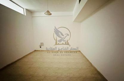 Apartment - 1 Bedroom - 1 Bathroom for rent in Al Majaz 2 - Al Majaz - Sharjah Apartment - 1 Bedroom - 1 Bathroom for rent in Al Majaz 2 - Al Majaz - Sharjah