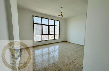 Apartment - 1 Bedroom - 1 Bathroom for rent in Al Majaz 2 - Al Majaz - Sharjah Apartment - 1 Bedroom - 1 Bathroom for rent in Al Majaz 2 - Al Majaz - Sharjah