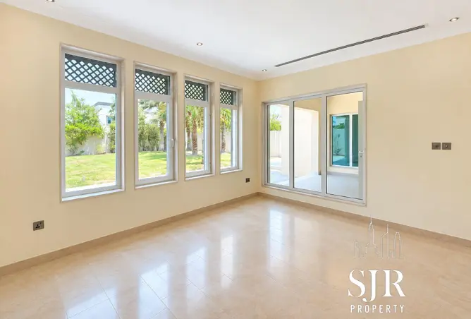 165063932 - Property Image 2