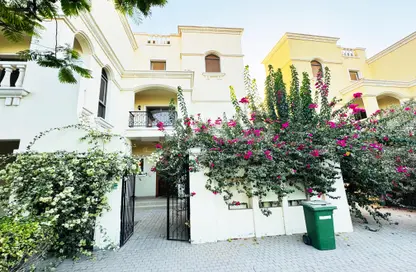 فيلا - 4 غرف نوم - 3 حمامات للايجار في تاون هاوسز قرية الحمرا - قرية الحمرا - رأس الخيمة فيلا - 4 غرف نوم - 3 حمامات للايجار في تاون هاوسز قرية الحمرا - قرية الحمرا - رأس الخيمة