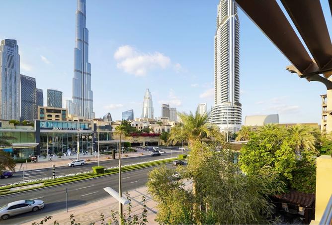 Vacant | Spacious 2br | Burj Khaifa View