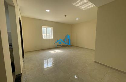 Apartment - Studio - 1 for rent in Al Bakhit Building - Al Muhaisnah 4 - Al Muhaisnah - Dubai