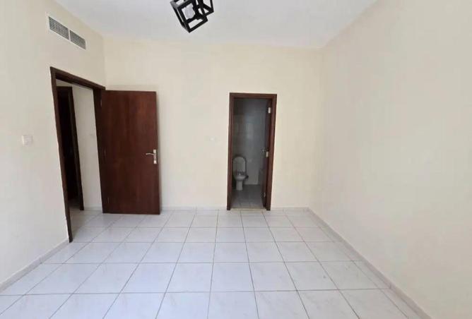 84908601 - Property Image 3
