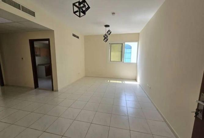 84908601 - Property Main Image