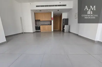 Apartment - 1 Bathroom for rent in Al Mamsha - Muwaileh - Sharjah