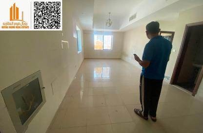 Apartment - 3 Bedrooms - 3 Bathrooms for rent in Al Jurf 1 - Al Jurf - Ajman Downtown - Ajman