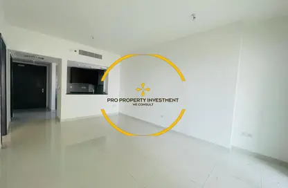 Apartment - 1 Bedroom - 2 Bathrooms for rent in Burooj Views - Marina Square - Al Reem Island - Abu Dhabi