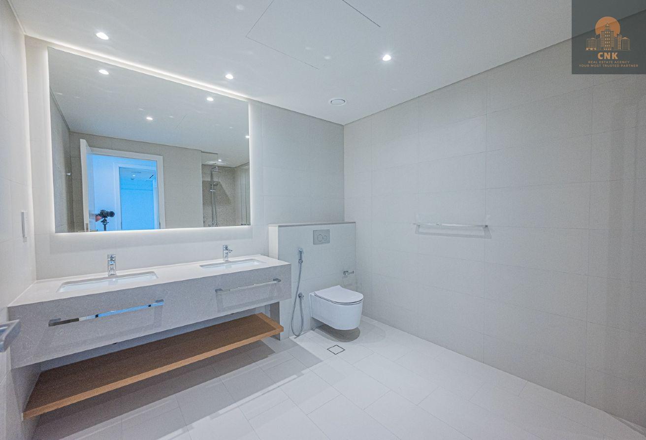 FULL SEA VIEW | UNFURNISHED | PRIVATE BEACH ACESS photo 16