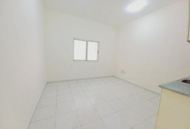 72720109 - Property Main Image