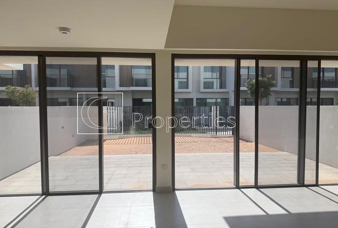 71129105 - Property Image 2