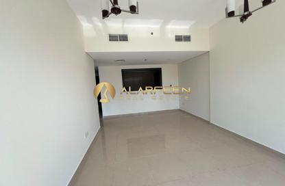 Apartment - 1 Bedroom - 2 Bathrooms for rent in Royal JVC Building - District 10 - Jumeirah Village Circle - Dubai Apartment - 1 Bedroom - 2 Bathrooms for rent in Royal JVC Building - District 10 - Jumeirah Village Circle - Dubai