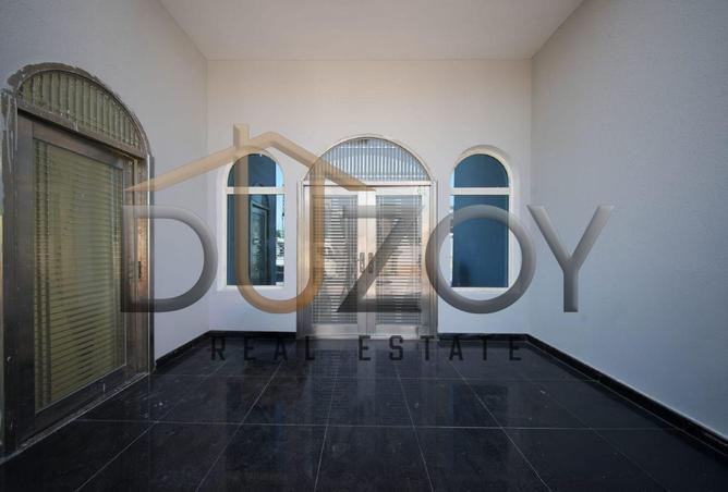 16002327 - صورة العقار 3