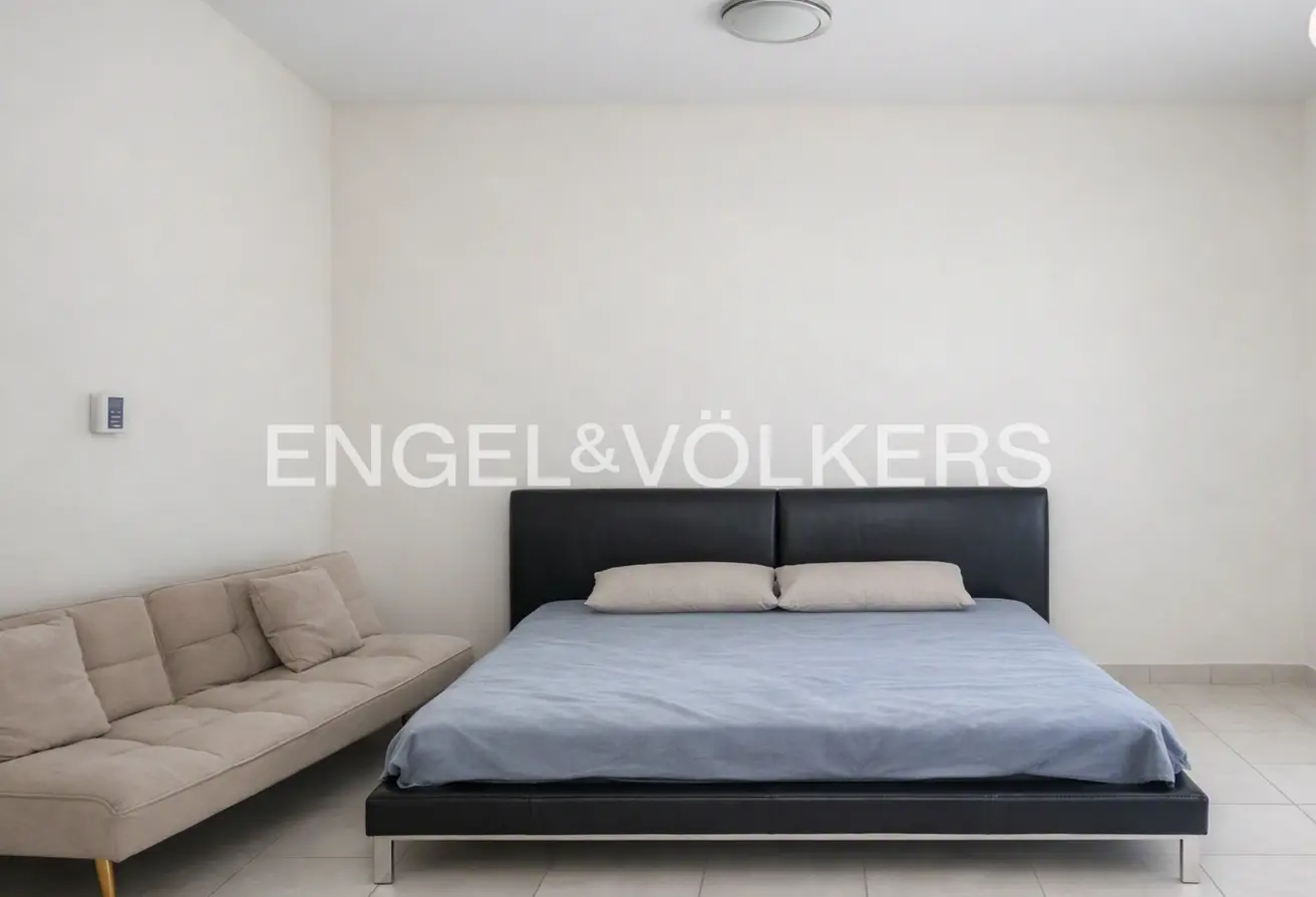 158263280 - Property Main Image