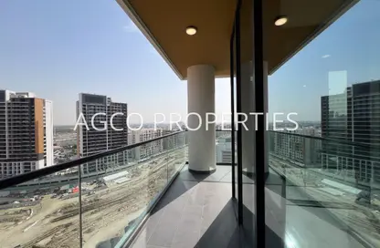 Apartment - 4 Bedrooms - 6 Bathrooms for sale in Crest Grande - Sobha Hartland - Mohammed Bin Rashid City - Dubai