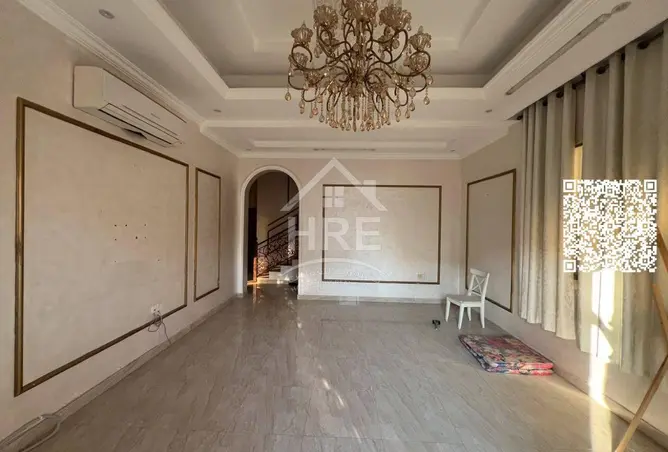 150923990 - Property Image 2