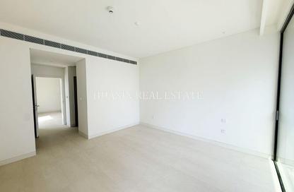 Villa - 4 Bedrooms - 5 Bathrooms for rent in Jumeirah 1 Villas - Jumeirah 1 - Jumeirah - Dubai