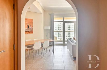 Apartment - 2 - 2 for rent in Al Das - Shoreline Apartments - Palm Jumeirah - Dubai
