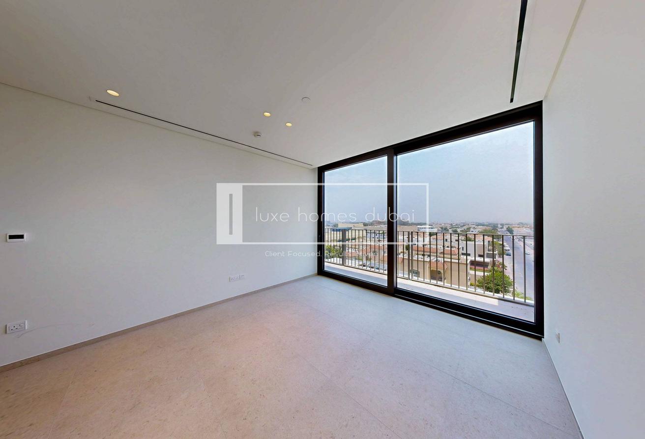 WATERFRONT LIVING | LUXURY 2BR | READY TO MOVE photo 12