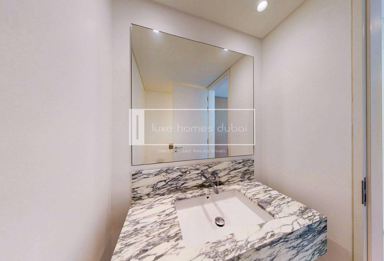 WATERFRONT LIVING | LUXURY 2BR | READY TO MOVE photo 16