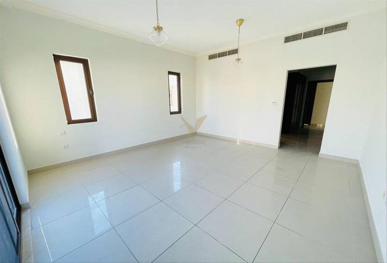 SINGLE ROW | TYPE 2 | SPACIOUS 4BR+MAID photo 23