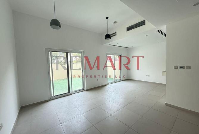 58202325 - Property Image 3