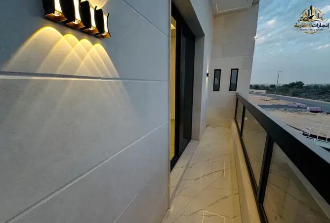 162814166 - Property Image 2