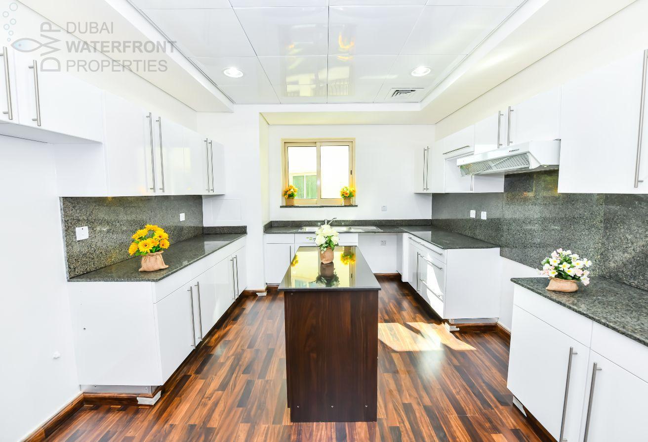 4BR+Maid | Private Pool | Lake Facing | E Foyer photo 17