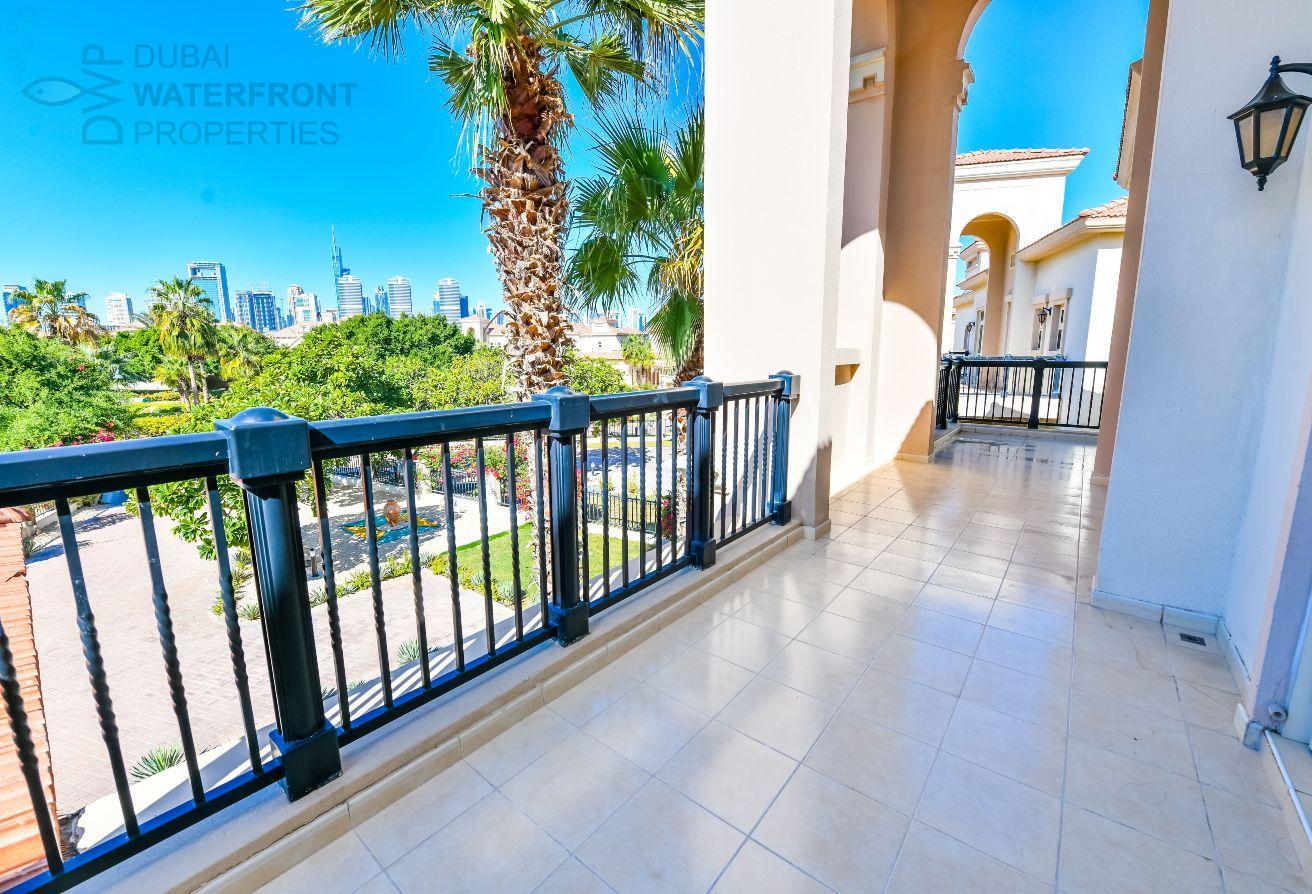 4BR+Maid | Private Pool | Lake Facing | E Foyer photo 4