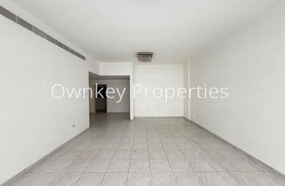 Apartment - 2 - 3 for rent in Mankhool Building - Al Mankhool - Bur Dubai - Dubai