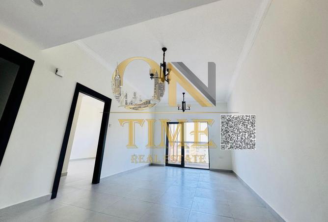 73853080 - Property Main Image