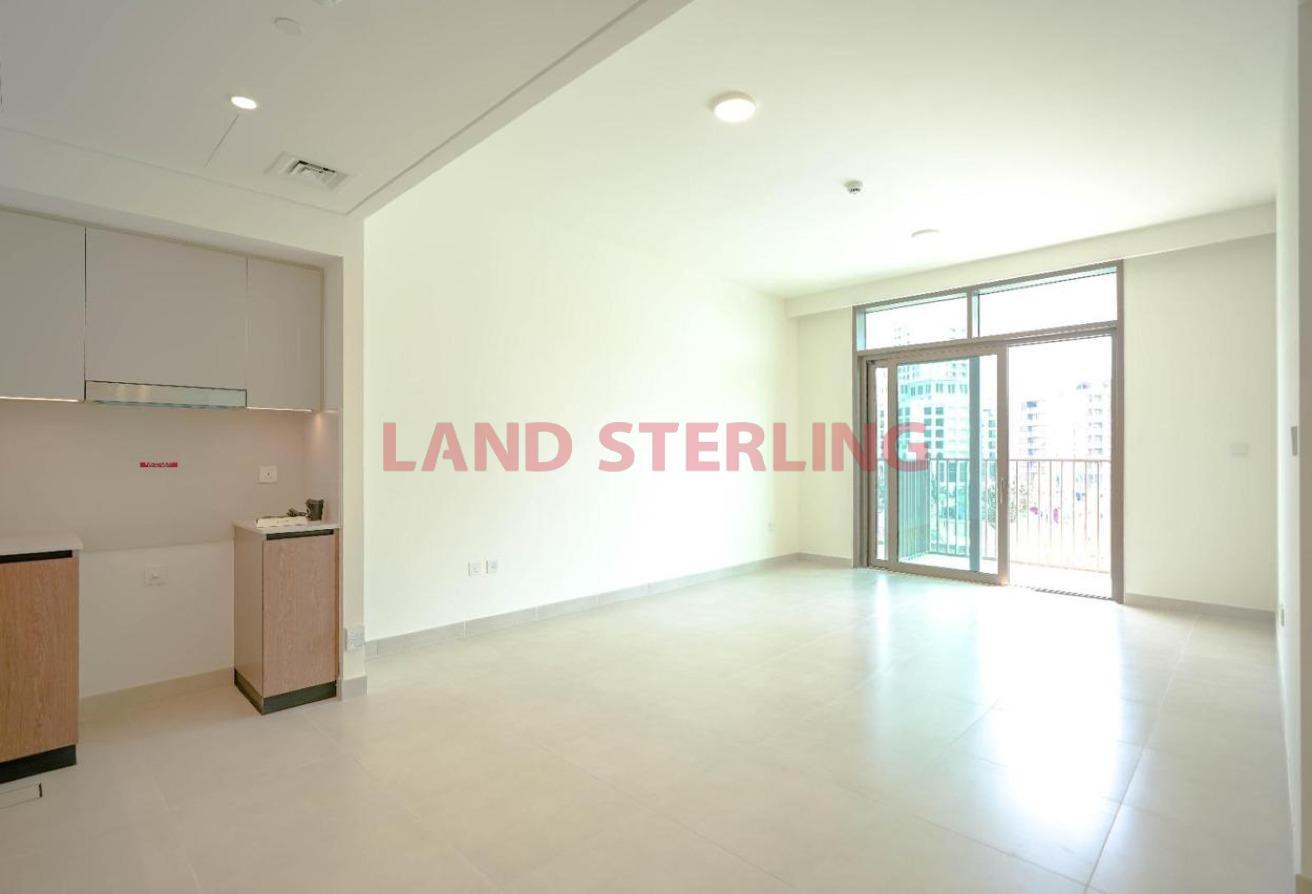 LAGOON VIEWS I LUXURY AND BRAND NEW I VACANT photo 4