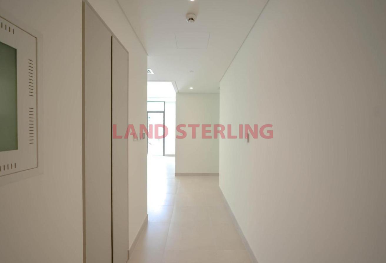 LAGOON VIEWS I LUXURY AND BRAND NEW I VACANT photo 16