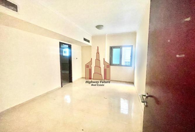 54611011 - Property Image 2