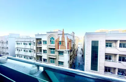 شقة - 2 غرف نوم - 3 حمامات للايجار في مبنى مويلح - مويلح - الشارقة