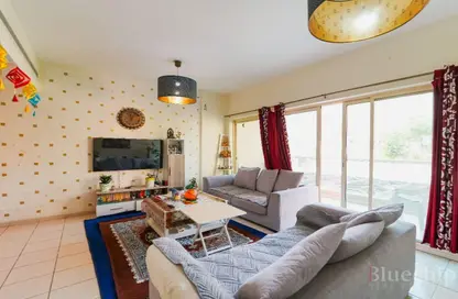 Apartment - 2 Bedrooms - 2 Bathrooms for sale in Al Thayyal 3 - Al Thayyal - Greens - Dubai