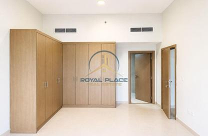 Apartment - 2 - 3 for rent in City Compass Living - Dubai Investment Park 1 (DIP 1) - Dubai Investment Park (DIP) - Dubai Apartment - 2 - 3 for rent in City Compass Living - Dubai Investment Park 1 (DIP 1) - Dubai Investment Park (DIP) - Dubai