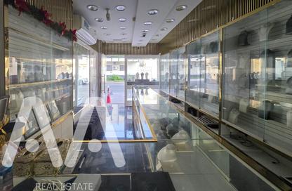 Shop - Studio for rent in Al Badaa - Dubai