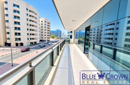 Apartment - 3 - 4 for rent in Golden Sands 8 - Al Mankhool - Bur Dubai - Dubai