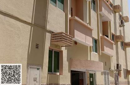 عمارة بالكامل - 8 غرف نوم - 8 حمامات للبيع في مجمع مويلح - تجارية مويلح - الشارقة